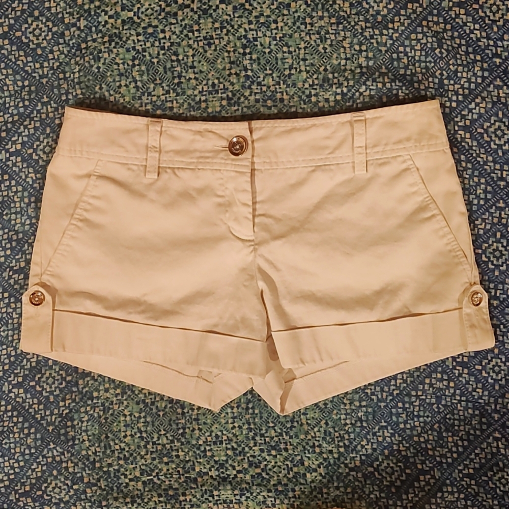 EXPRESS Size 2 Light Khaki Shorts with Silver buttons